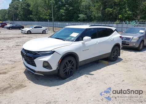 2022 Chevrolet Blazer Awd 2Lt from USA, damaged, VIN 3GNKBHR42NS144387
